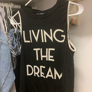 Muscle tee